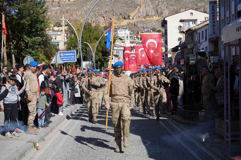 BAYBURT'TA 29 EKİM CUMHURİYET