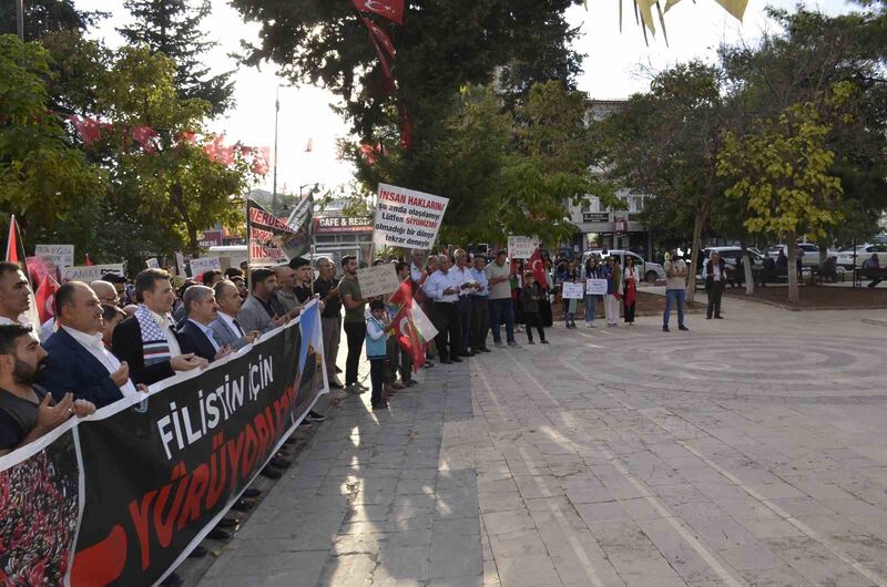 ADIYAMAN’IN BESNİ İLÇESİNDE İSRAİL’E,