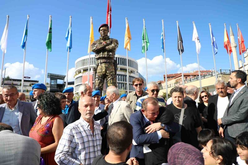 Bolu Belediyesi, 147. yılını İmaret Meydanı’nın açılışıyla kutladı