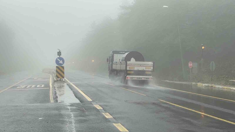 Bolu Dağı’nda yoğun sis: Görüş mesafesi 20 metre