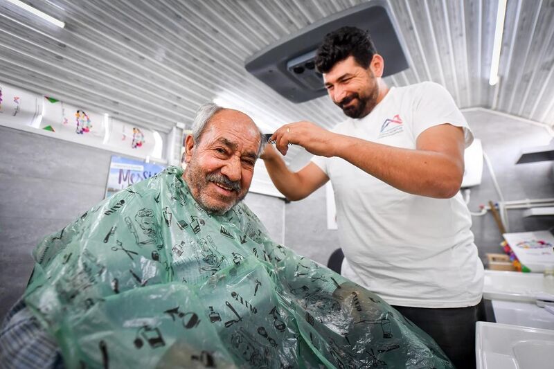 Büyükşehir Belediyesi, sunduğu hizmetlerle yaş almış vatandaşların hayatını kolaylaştırıyor