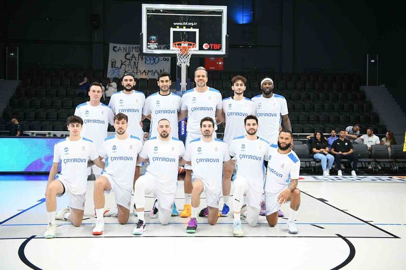 TÜRKİYE BASKETBOL LİGİ'NDE MÜCADELE