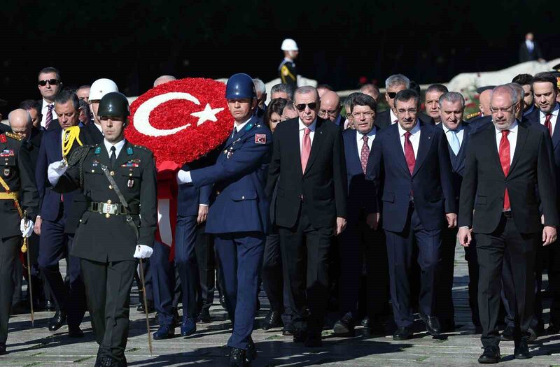 CUMHURBAŞKANI RECEP TAYYİP ERDOĞAN