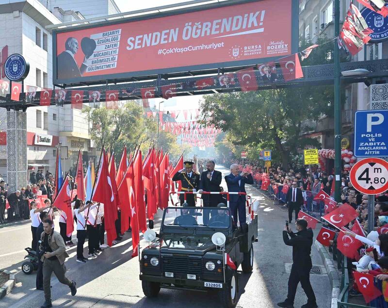 BURSA'DA 29 EKİM COŞKUSU