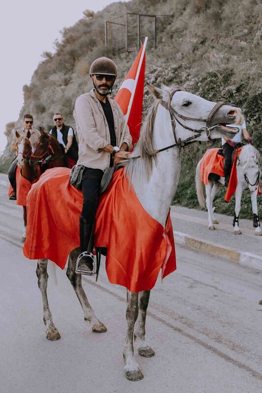 Cumhuriyetin 101’inci yıldönümünde atlarla İstiklal Yolunu geçecekler