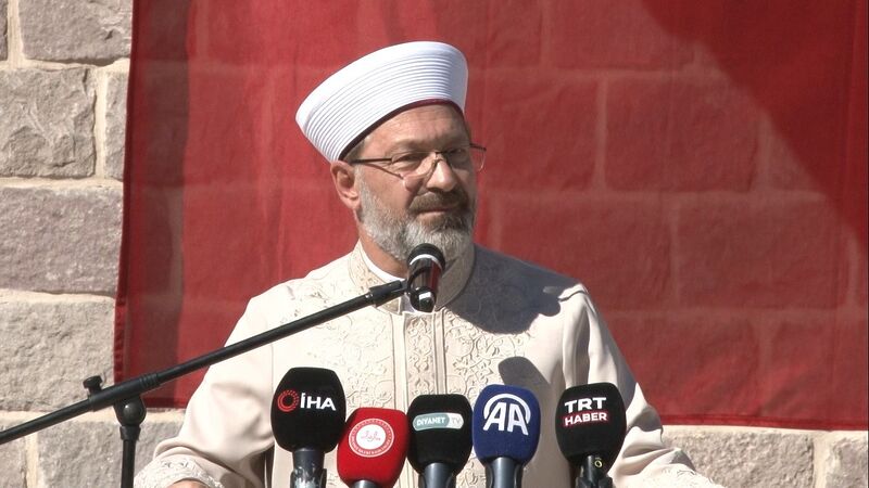 Diyanet İşleri Başkanı Erbaş: “593 gençlik merkezimiz var”