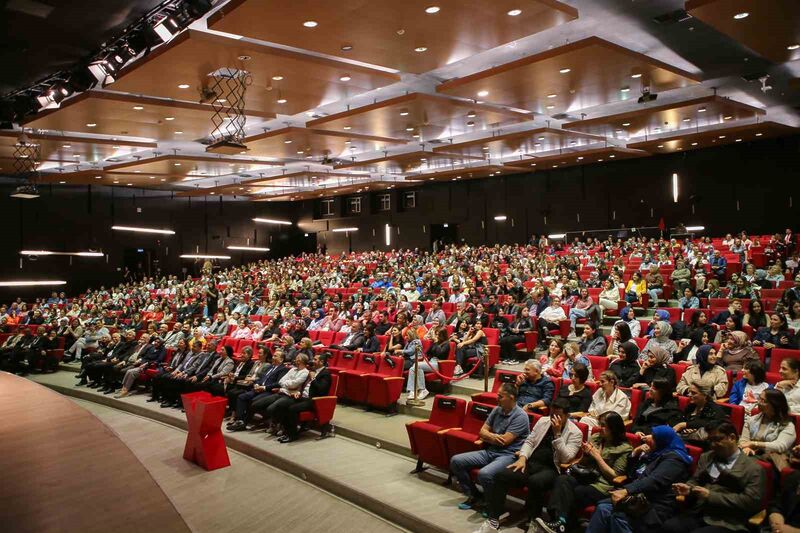 Eğitime farklı bir bakış açısı “TEDXErciyesKoleji etkinlikleri”