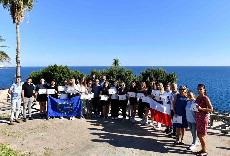 ANTALYA’DA MURATPAŞA BELEDİYESİ’NİN İŞLETMELERİNDE