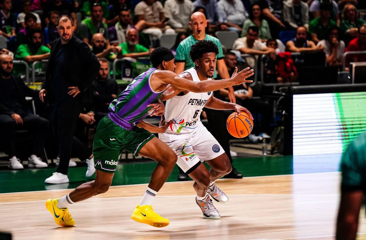 FIBA ŞAMPİYONLAR LİGİ:  UNİCAJA :112 - ALİAĞA PETKİMSPOR:77