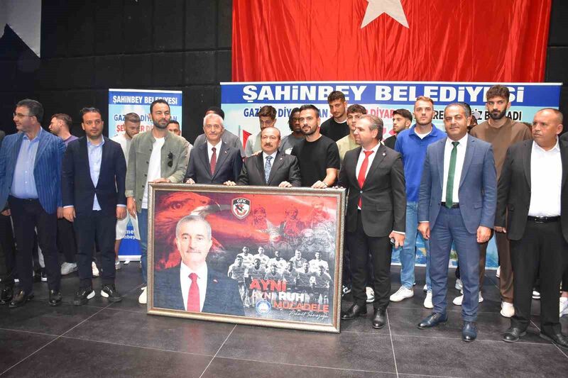 ŞAHİNBEY’DE 218 BİN ÖĞRENCİ