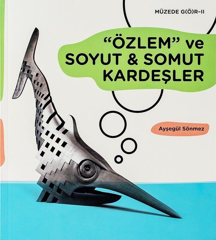 SANAT ELEŞTİRMENİ VE YAZAR