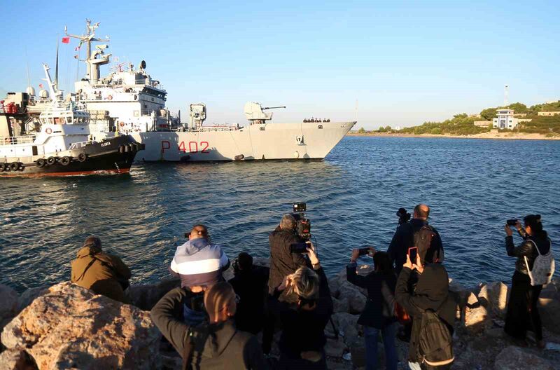 İtalya’dan gönderilen ilk göçmen grubu Arnavutluk’a ulaştı