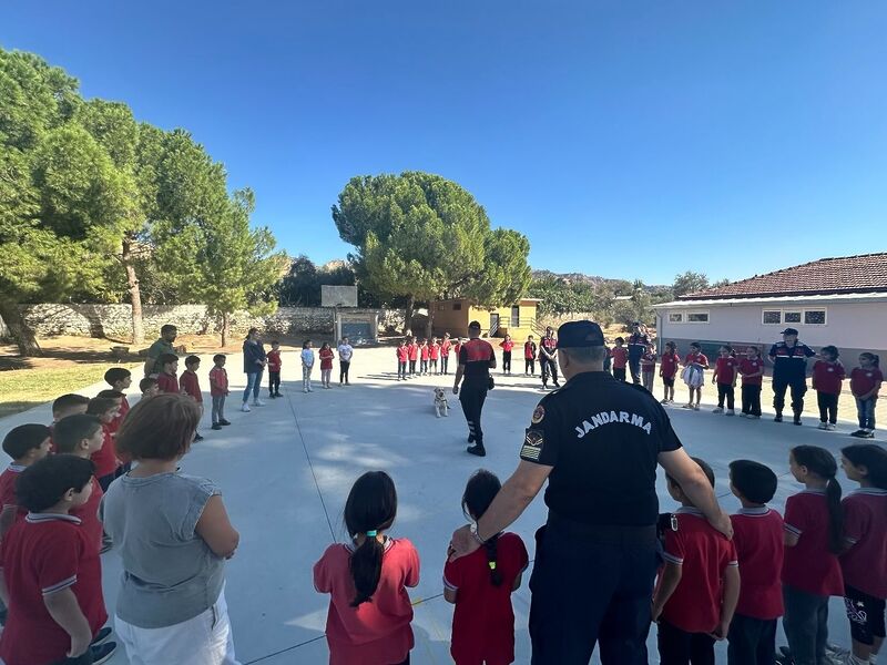 AYDIN'IN EFELER İLÇESİNDE 'JANDARMA