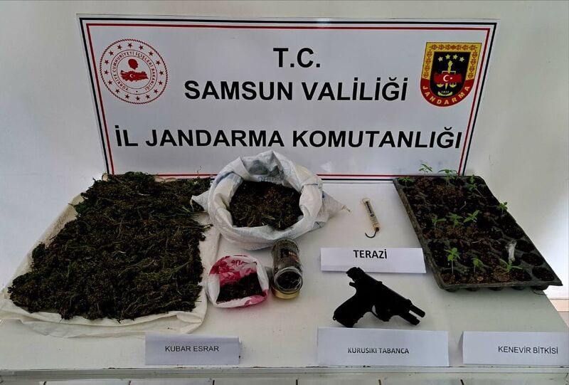 SAMSUN'DA JANDARMA EKİPLERİ TARAFINDAN