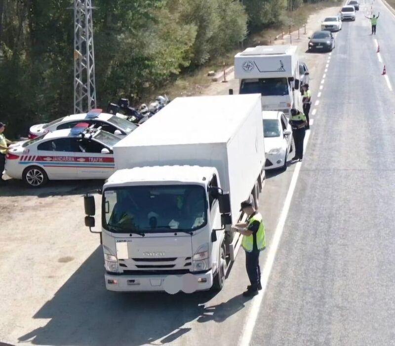 KAHRAMANMARAŞ’TA JANDARMA TRAFİK TİMLERİ,