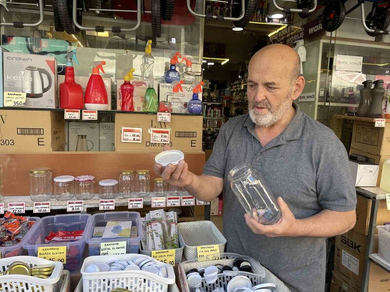 Kışlık konserve yapan birçok kişi kavanoz kapağını kapatırken bu hatayı yapıyor