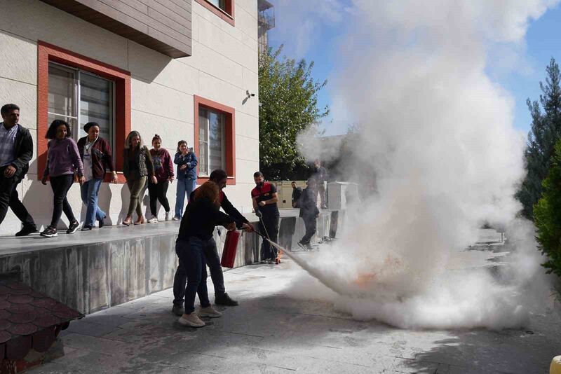 DİYARBAKIR BÜYÜKŞEHİR BELEDİYESİ KIZ