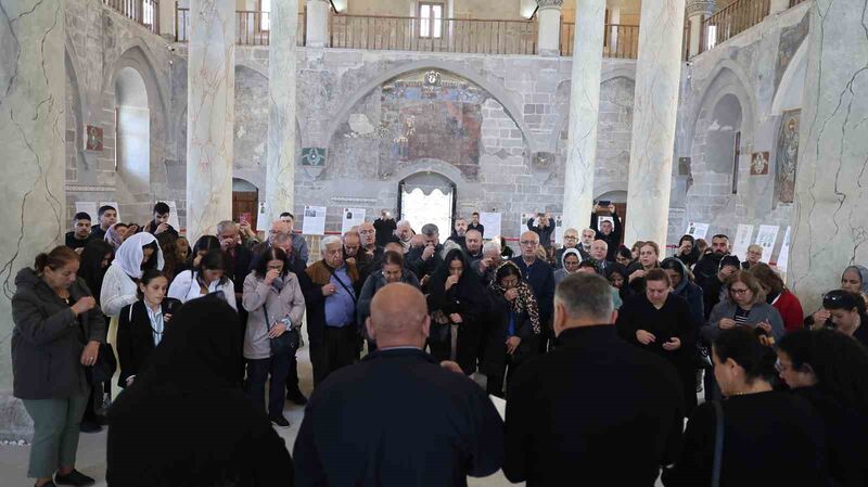 Meryem Ana Kilisesi yerli ve yabancı turistleri ağırlıyor