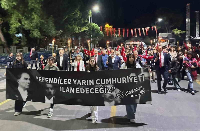 MUĞLA’DA CUMHURİYET COŞKUSU: TEK