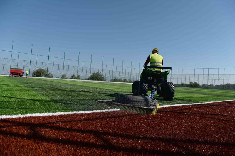 GENÇLERİN SPOR YAPARAK VERİMLİ