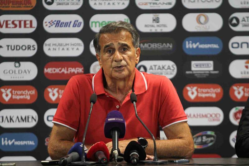 Şenol Güneş: “Kazanmak için sahaya çıktığımız maçta maalesef iki puan kaybettik”