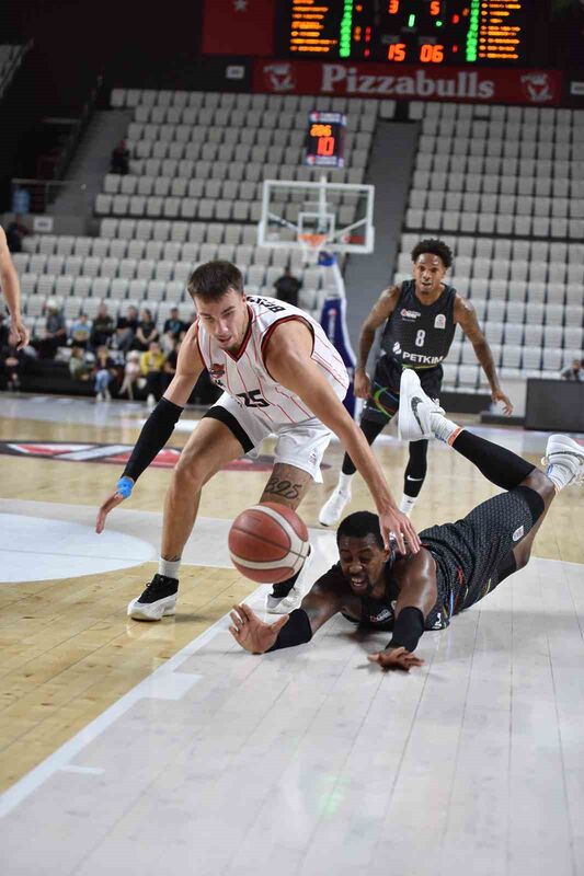 Türkiye Sigorta Basketbol Süper Ligi: Manisa Basket: 67 – Aliağa Petkim: 74