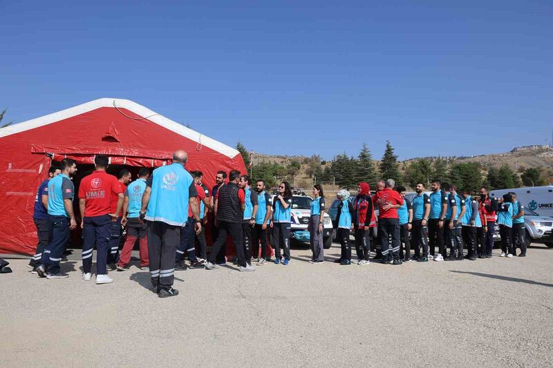 UMKE’den deprem bölgesinde ’afet hazırlık’ tatbikatı