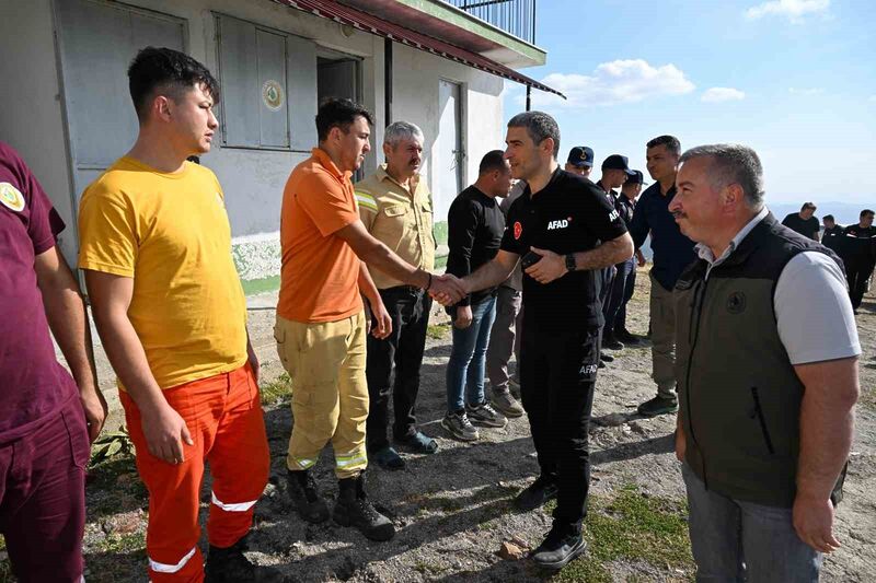 Vali Aktaş, Baklan yangın gözetleme kulesinde incelemelerde bulundu