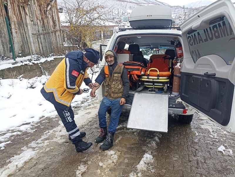 AMASYA'DA YOĞUN KAR YAĞIŞI