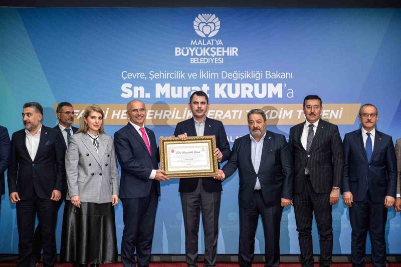 BAKAN KURUM: "DEPREM BÖLGESİNİ