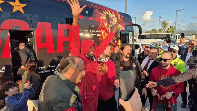 GALATASARAY’A BODRUM’DA COŞKULU KARŞILAMA