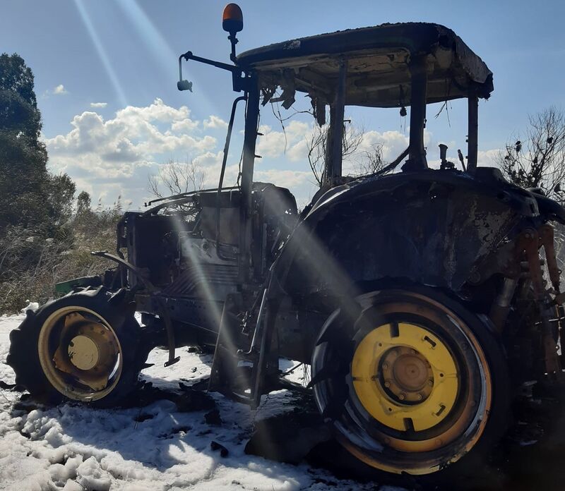 BALIKESİR GÖNEN'DE TRAKTÖR YANGINI