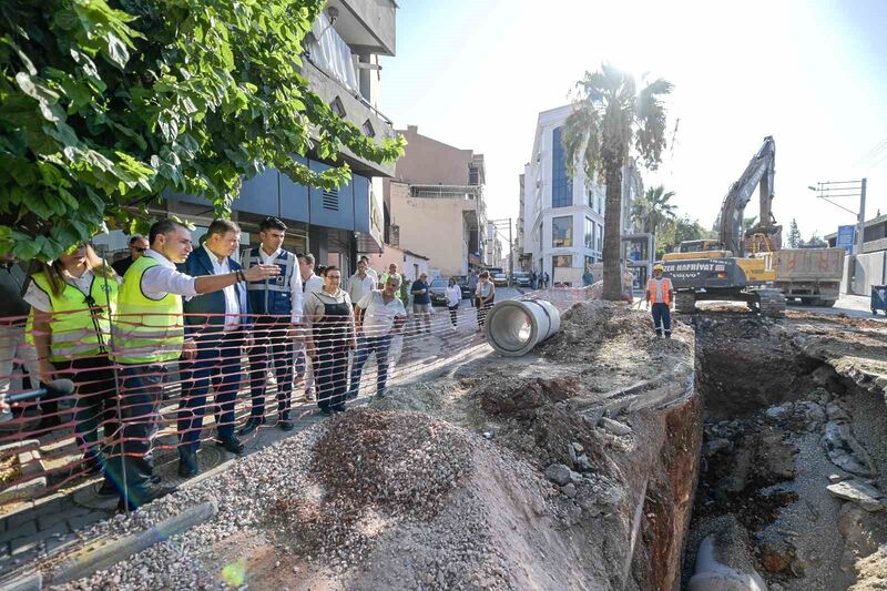 İZMİR BÜYÜKŞEHİR BELEDİYE BAŞKANI