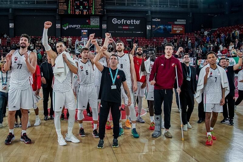 KARŞIYAKA BASKETBOL’DA 6 YABANCI