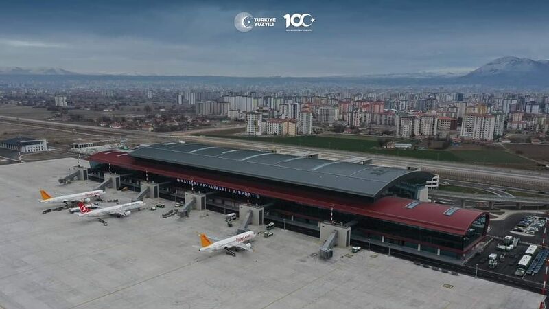 KAYSERİ HAVALİMANI'NDA 2024'ÜN İLK