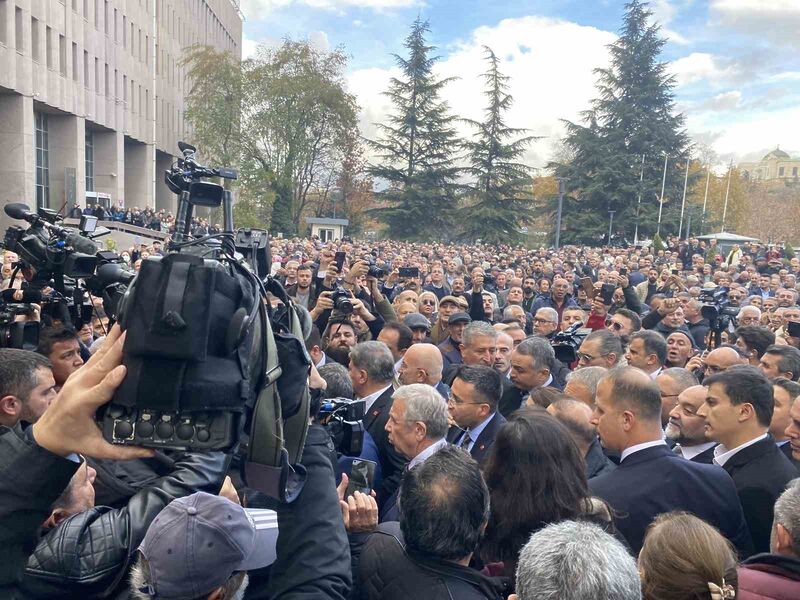 CUMHURİYET HALK PARTİSİ’NİN (CHP)