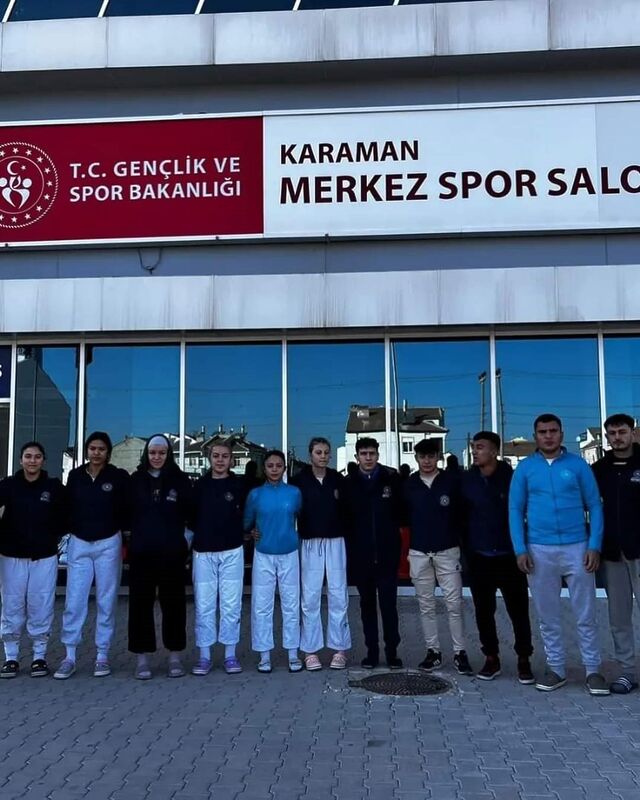 KÜTAHYA BELEDİYESPOR KADIN TAKIMI