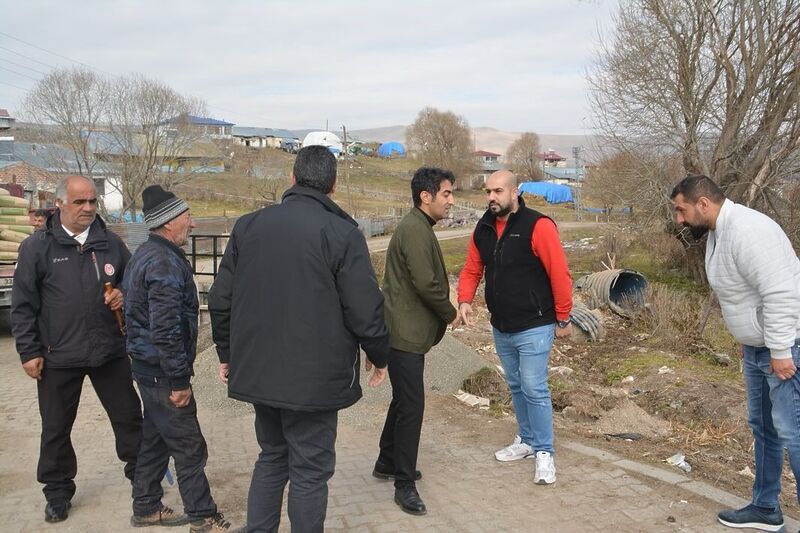 Sarıkamış Kaymakamı Aslantatar, menfez ve su deposu çalışmalarını yerinde gördü