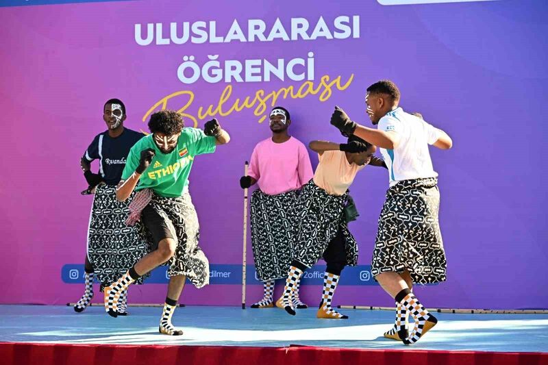 KOCAELİ'DE DÜZENLENEN "ULUSLARARASI ÖĞRENCİ