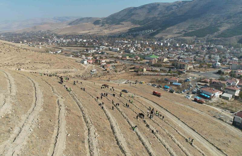 KAYSERİ’NİN YAHYALI İLÇESİNDE 'GELECEĞE