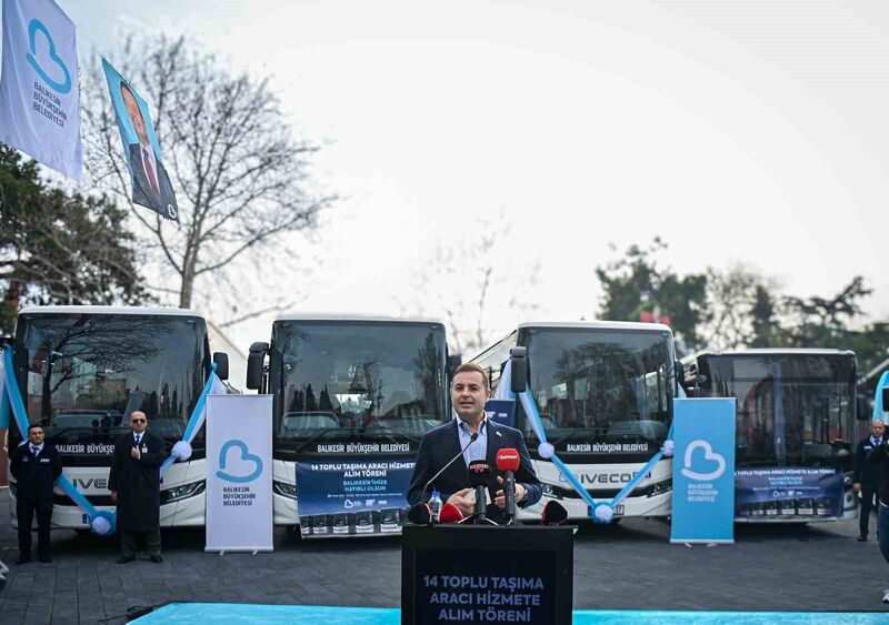 Balıkesir Büyükşehir Belediyesi, şehir içi toplu ulaşımda yenilenme hareketi başlattı.