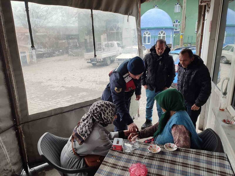 Bigadiç Kaymakamlığı, İlçe Jandarma Komutanlığı ve İlçe Sosyal Hizmetler müdürlüğü