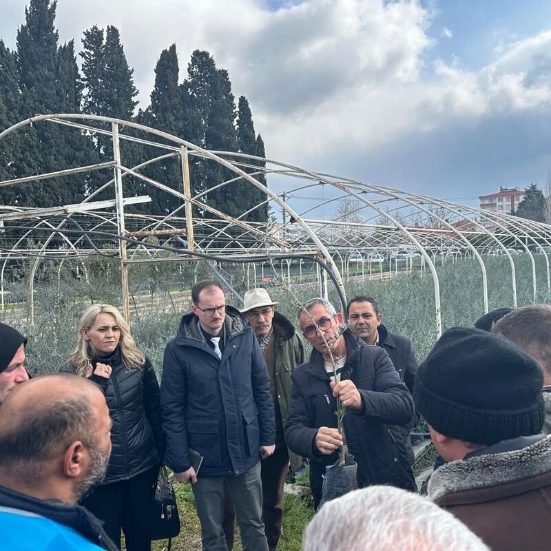 Balıkesir’in Edremit ilçesinde, İlçe Tarım ve Orman Müdürlüğü ile Edremit