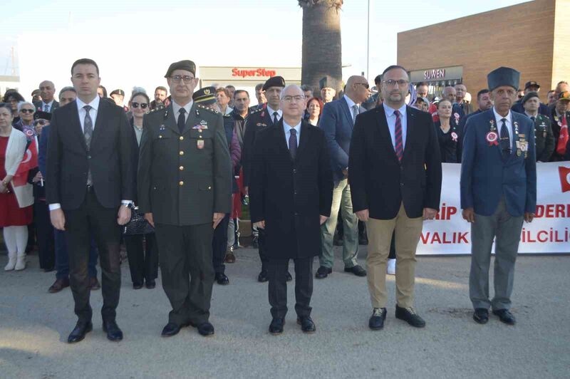 Balıkesir’in Ayvalık ilçesinde, 18 Mart Çanakkale Zaferi’nin 110. yıldönümü ile