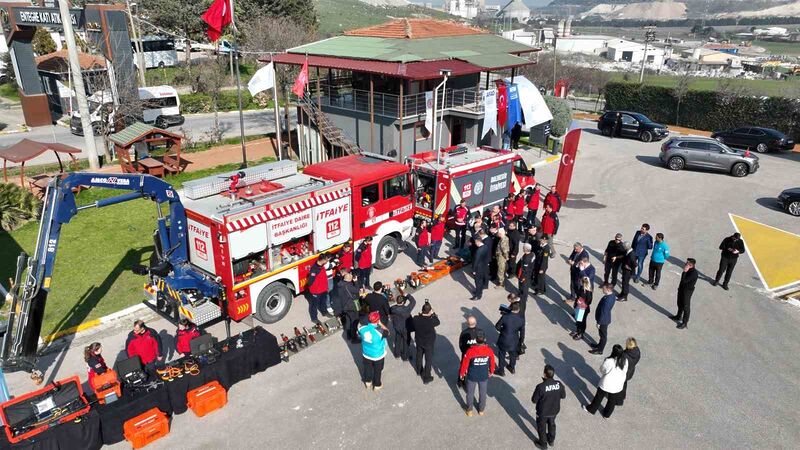 Balıkesir Büyükşehir Belediye Başkanı Ahmet Akın, Afet Timi Uygulama Eğitimi