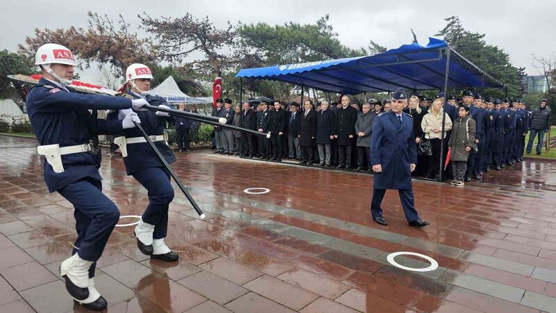 Çanakkale Zaferi’nin 110. yılı anısına Bandırma Kaymakamlığı tarafından düzenlenen anma