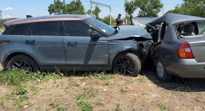 Balıkesir’in Susurluk ilçesinde cip ile otomobilin çarpışması sonucu 1 kişi