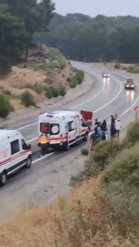 Balıkesir’in Edremit ilçesinde meydana gelen trafik kazasının ardından, aynı bölgede