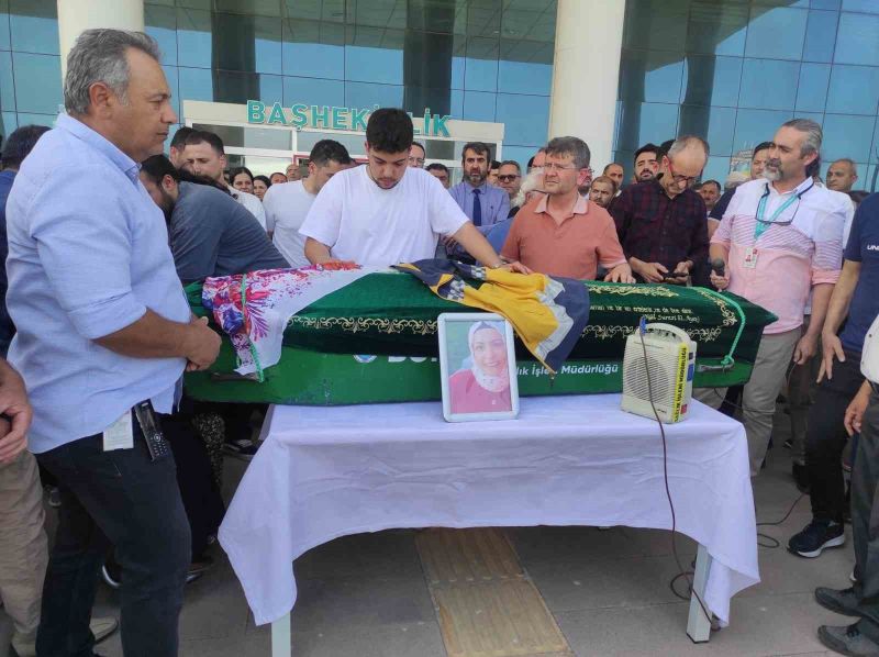 Balıkesir’in Burhaniye ilçesinde geçirdiği beyin kanaması sonucu 44 yaşında yaşama