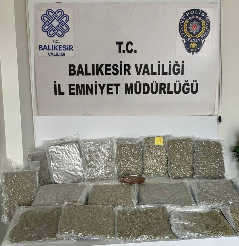 Balıkesir’de narkotik ekiplerince yapılan operasyonda 18 parça halinde 19 kilo